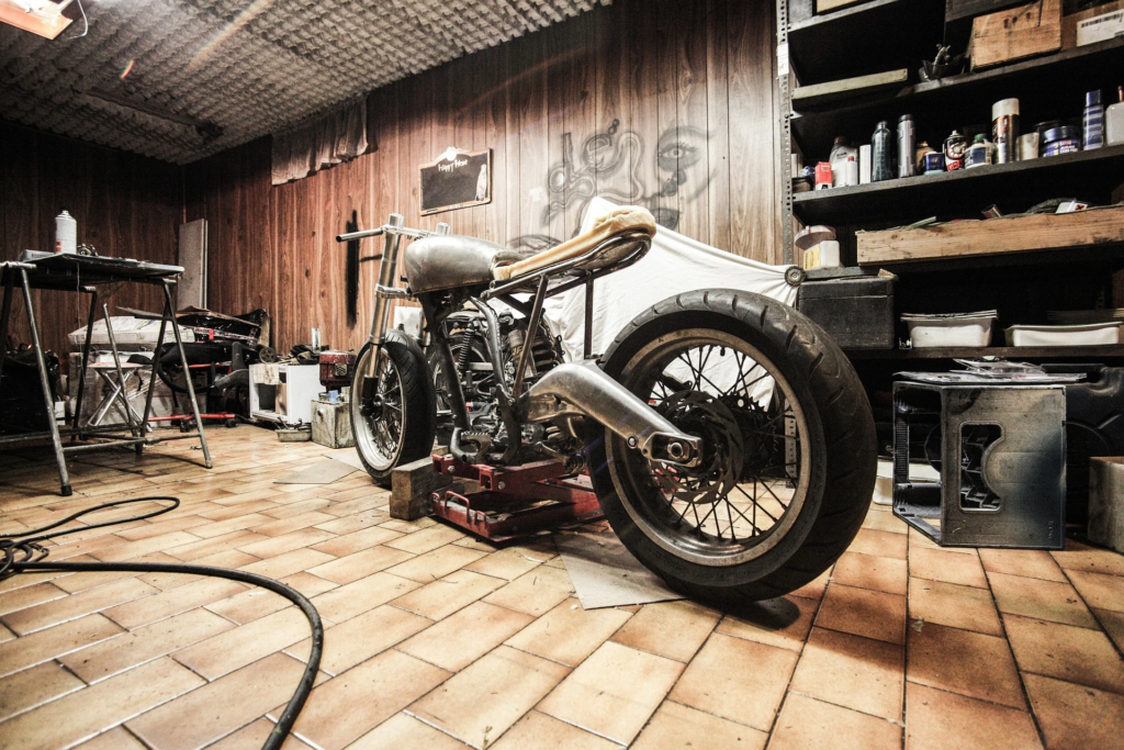 町のバイク屋で買うメリット・デメリット